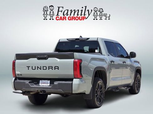 Used 2025 Toyota Tundra SR5 AWD/4WD image 4