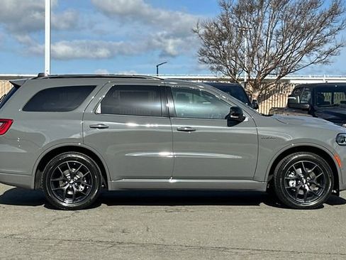 New 2026 Dodge Durango GT image 3