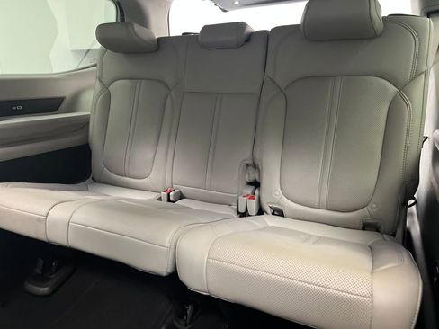 Used 2024 Jeep Wagoneer Series II w/ Flexible Seating Group image 34