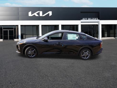 New 2026 Kia K4 FWD image 6