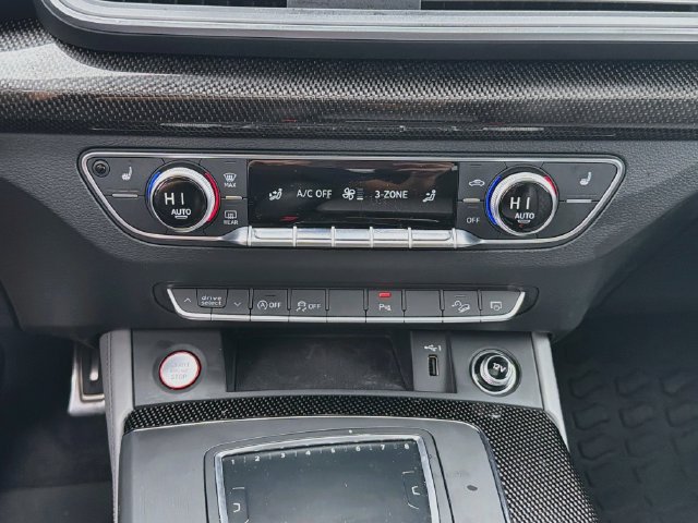 Used 2019 Audi SQ5 Premium Plus w/ Premium Plus Package AWD/4WD image 22