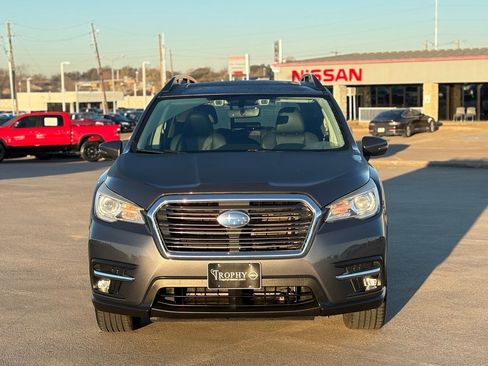 Used 2021 Subaru Ascent Limited w/ Technology Package image 4