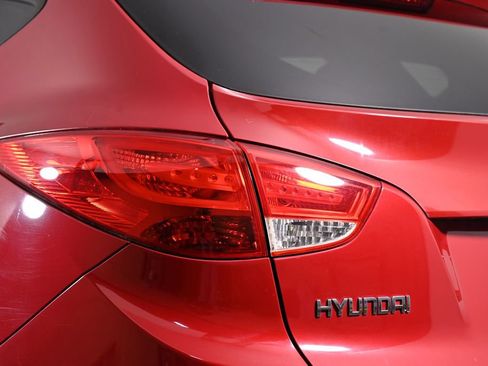 Used 2013 Hyundai Tucson GLS AWD/4WD image 10