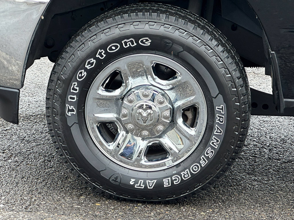 Used 2024 RAM 2500 Tradesman w/ Chrome Appearance Group AWD/4WD image 13