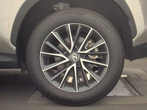 Used 2024 Lexus NX 250 FWD image 13