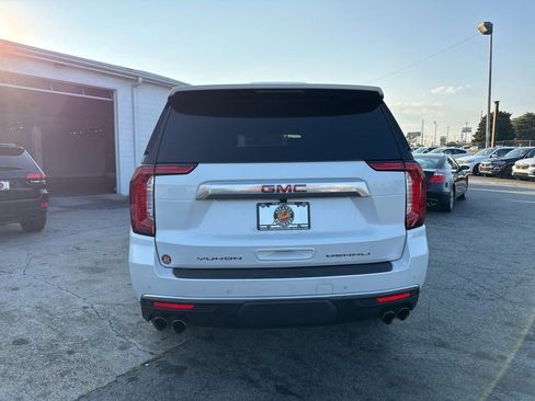 Used 2022 GMC Yukon Denali image 43