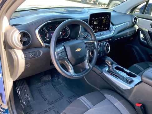 Used 2023 Chevrolet Blazer LT w/ Convenience Package image 17