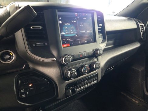 Used 2024 RAM 3500 Tradesman w/ Chrome Appearance Group image 24