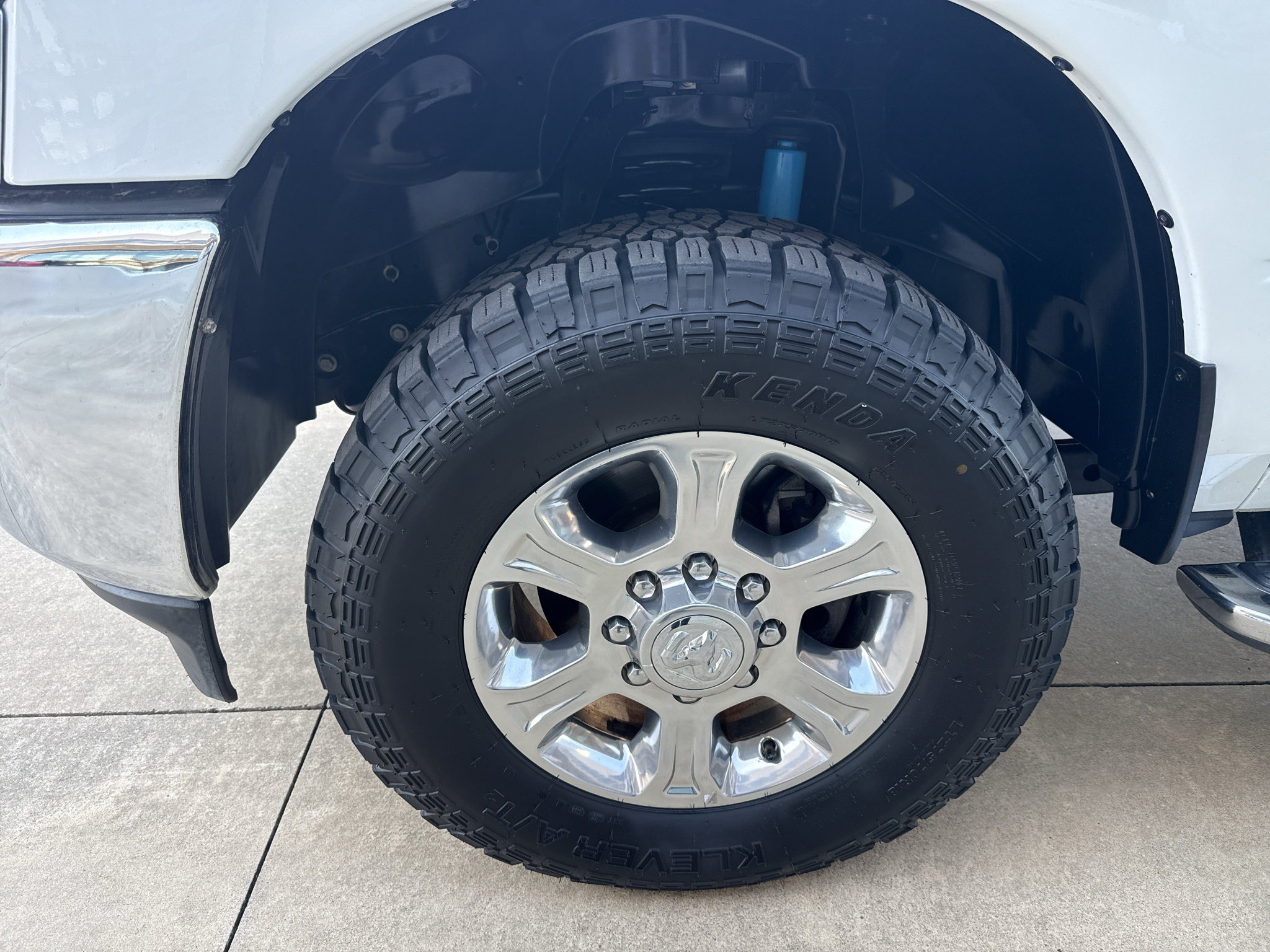 Used 2024 RAM 2500 Big Horn w/ Off Road Package AWD/4WD image 11