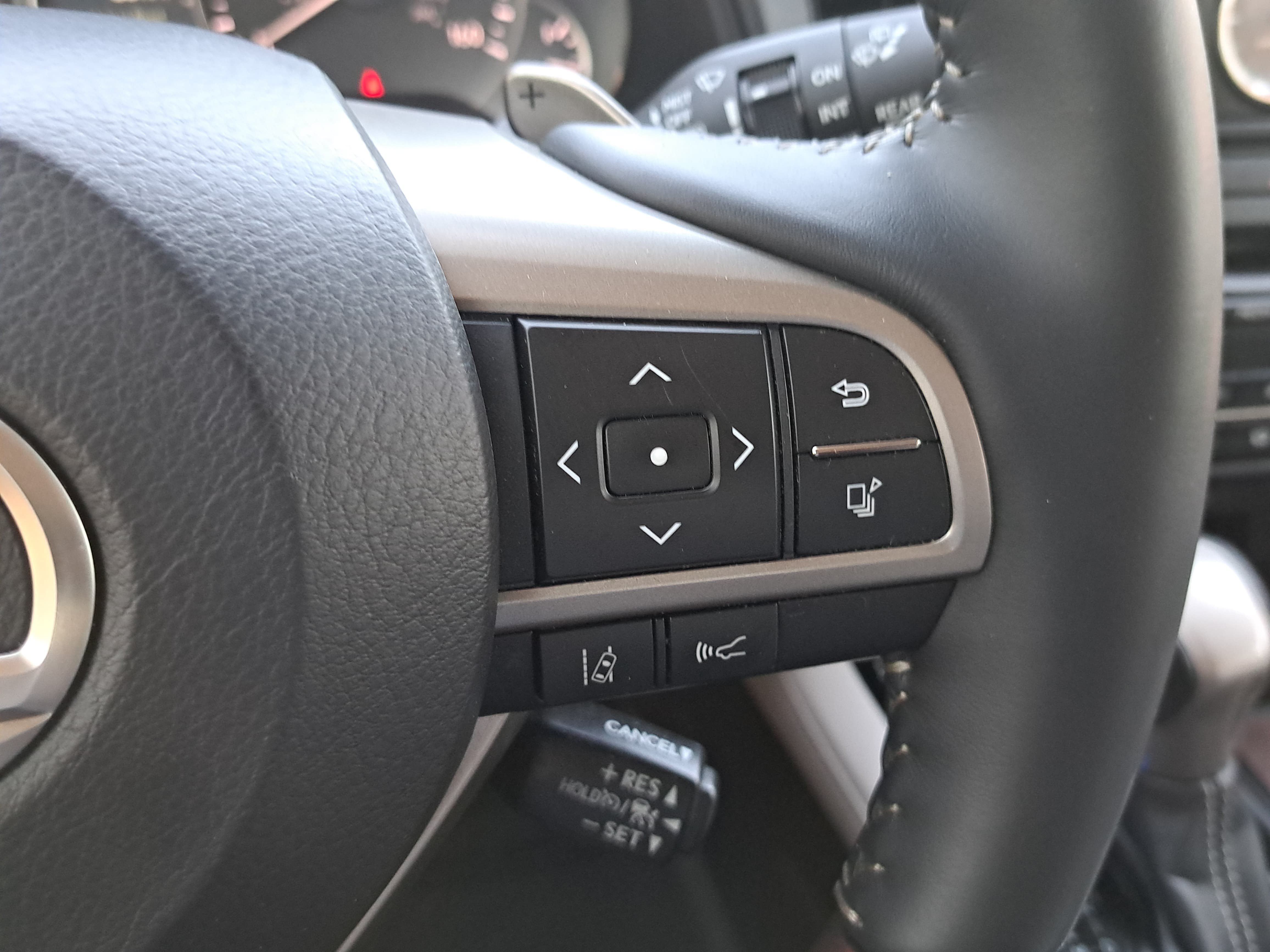 Used 2022 Lexus RX 350 FWD w/ Premium Package image 19