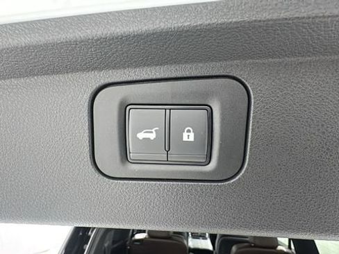 New 2026 Nissan Armada Platinum Reserve image 17