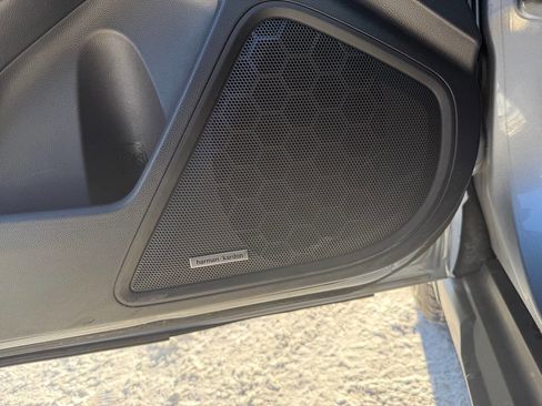 Used 2021 Subaru Outback Limited w/ Popular Package #2 image 12