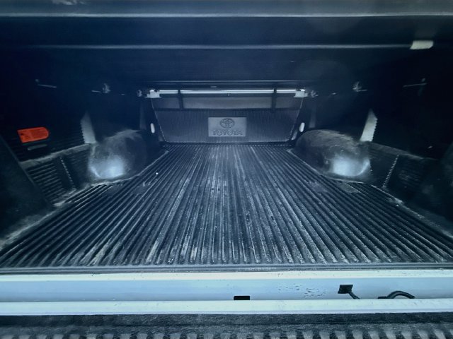Used 2021 Toyota Tundra SR5 w/ SR5 Upgrade Package AWD/4WD image 24