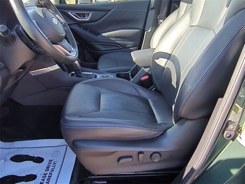 Used 2023 Subaru Forester Touring image 11