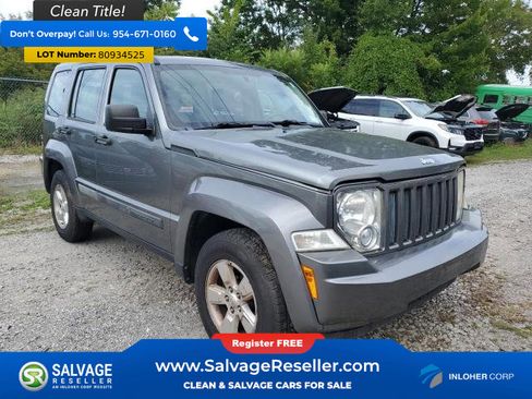 Used 2012 Jeep Liberty Sport image 1