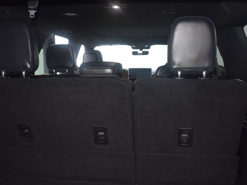 Certified 2023 Lincoln Navigator L Reserve w/ Equipment Group 201A image 13