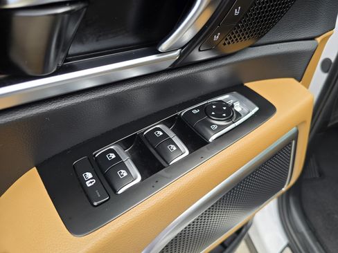 Used 2022 Kia Telluride SX image 21