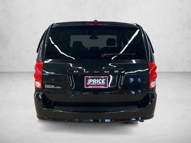 Used 2018 Dodge Grand Caravan SE FWD image 6