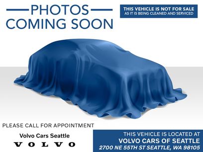 Used 2023 Volvo XC40 B5 Ultimate w/ Climate Package