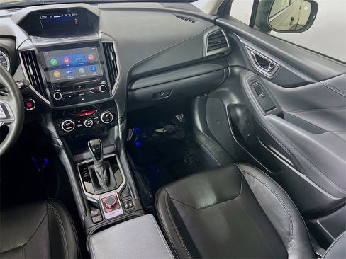 Used 2022 Subaru Forester Touring image 22