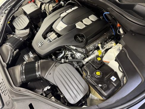 Used 2023 Maserati Levante GT image 52