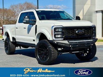 New 2026 Ford F250 Lariat w/ Black Appearance Package