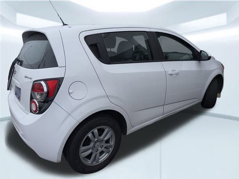 Used 2012 Chevrolet Sonic LS image 6