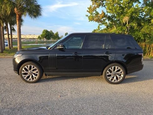 Used 2018 Land Rover Range Rover HSE AWD/4WD image 2
