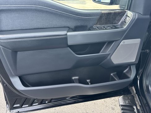 Used 2024 Ford F350 Lariat w/ Camper Package image 15