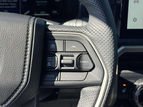 Used 2025 Toyota Tacoma Limited image 23