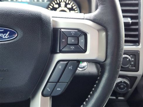 Used 2018 Ford F150 Lariat w/ Equipment Group 502A Luxury image 17