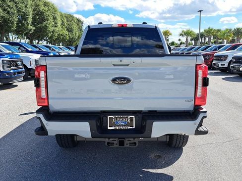 New 2026 Ford F350 Lariat w/ Black Appearance Package image 8