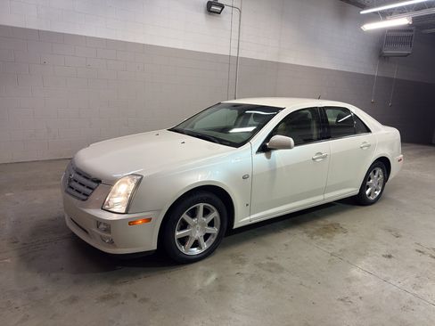 Used 2007 Cadillac STS w/ Preferred Equipment Group AWD/4WD image 3