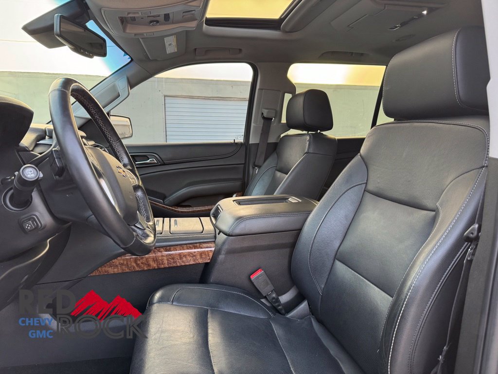 Used 2018 Chevrolet Suburban Premier AWD/4WD image 9