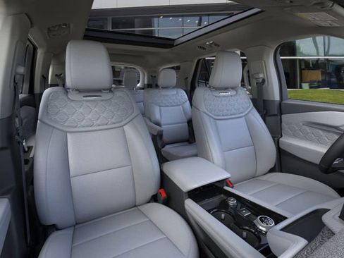 New 2026 Ford Explorer Platinum w/ LUX Leather Package image 10