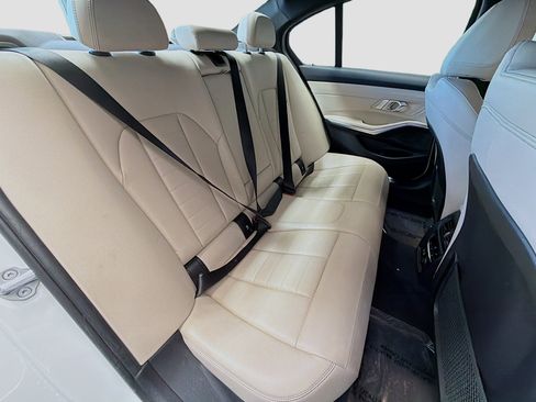 Used 2019 BMW 330i 330i w/ Premium Package image 14