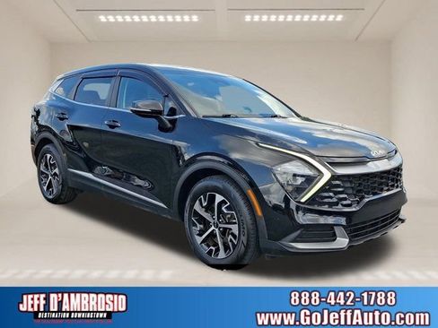 Used 2023 Kia Sportage EX FWD image 1