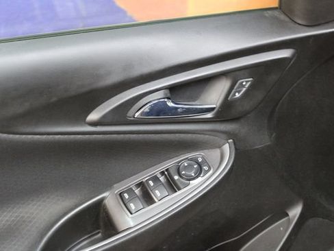Used 2022 Chevrolet Malibu LS FWD image 13