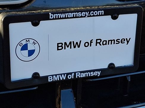 Used 2024 Mercedes-Benz GLE 53 AMG 4MATIC image 30