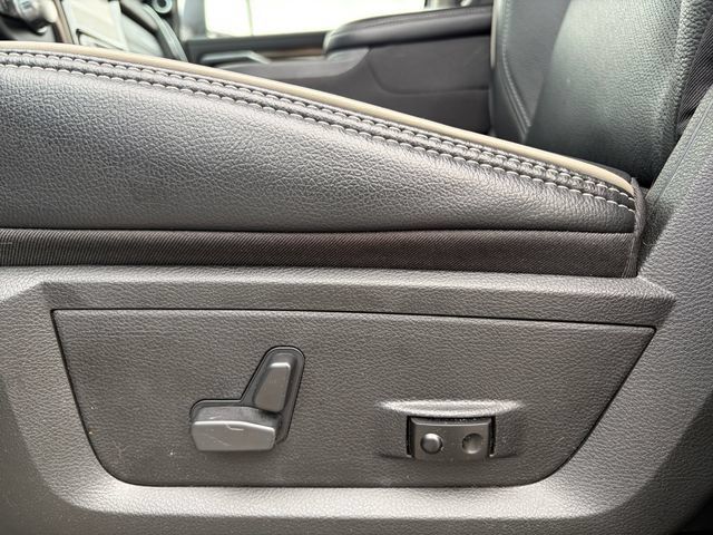 Used 2023 RAM 2500 Laramie AWD/4WD image 26