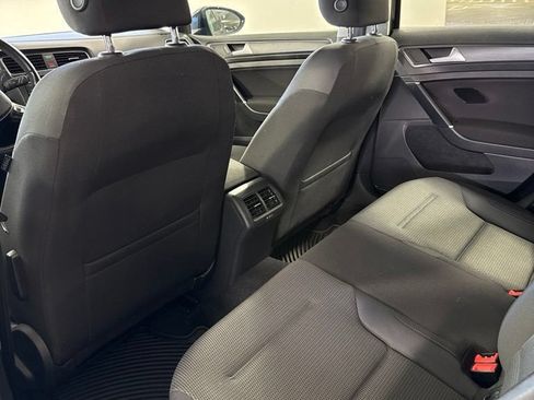 Used 2018 Volkswagen Golf S AWD/4WD image 7