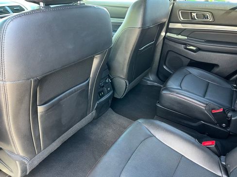 Used 2018 Ford Explorer Sport w/ Equipment Group 401A AWD/4WD image 41