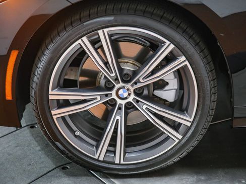 Used 2023 BMW 330i Sedan w/ Driving Assistance Package RWD image 10