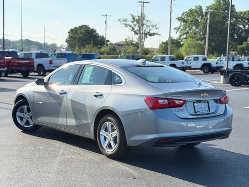Used 2024 Chevrolet Malibu LT FWD image 6