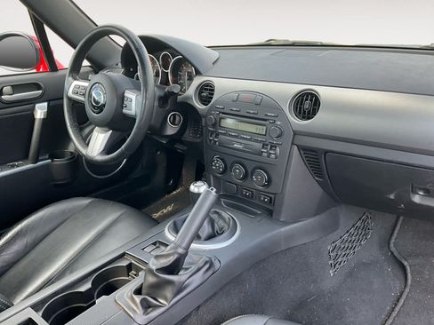 Used 2007 MAZDA MX-5 Miata Grand Touring w/ Premium Pkg RWD image 10