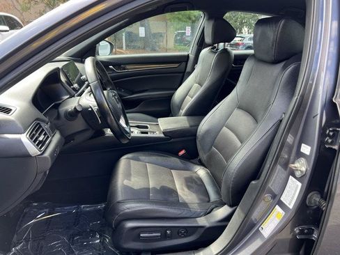 Used 2019 Honda Accord Sport image 7