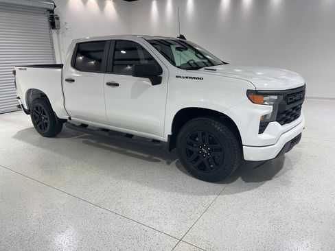 New 2026 Chevrolet Silverado 1500 Custom w/ Turbomax Blackout Package image 7