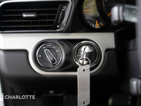 Used 2018 Porsche 911 GT3 image 21