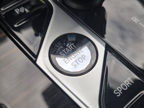 Used 2021 BMW X5 sDrive40i w/ M Sport Package RWD image 17