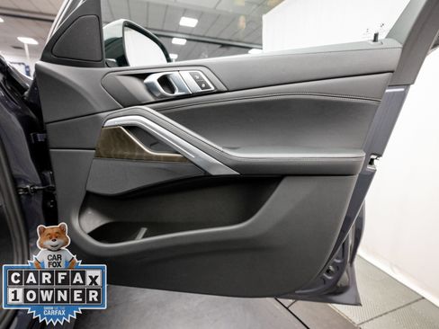 Used 2022 BMW X6 xDrive40i w/ M Sport Package AWD/4WD image 26